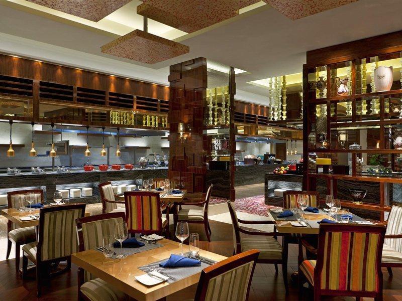 Sheraton Chongqing Hotel Εξωτερικό φωτογραφία